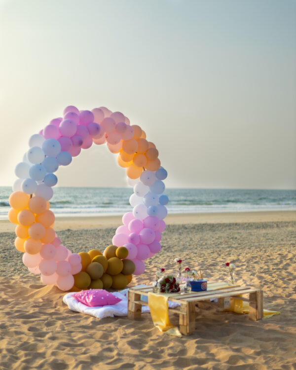 Beachside balloon ring - Image 6