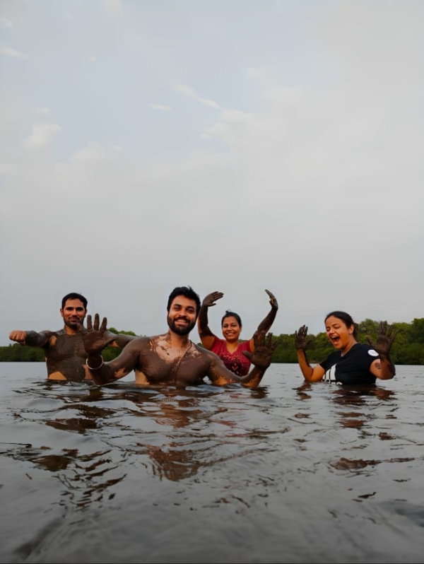 Mud Bathing Experience at Chorão